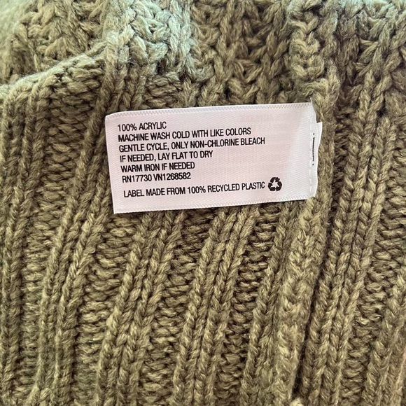 Vintage Retro Style Grandpa Grunge Green Chunky Knit Sweater Button Front Cozy M - Picture 9 of 10